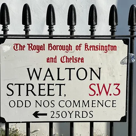 Beautiful One Bedroom Flat In Knightsbridge London Exterior foto